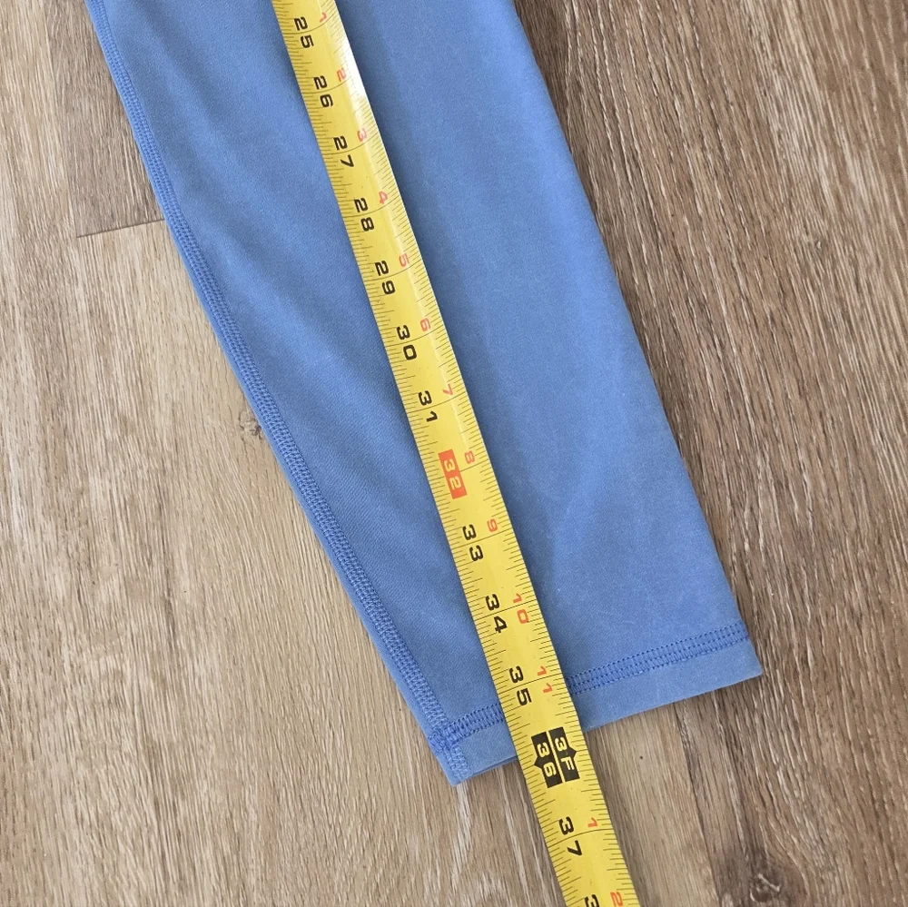 Vuori Washed Studio Legging NWT Athletic Athleisure Yoga Cerulean Blue Active - Picture 7 of 14